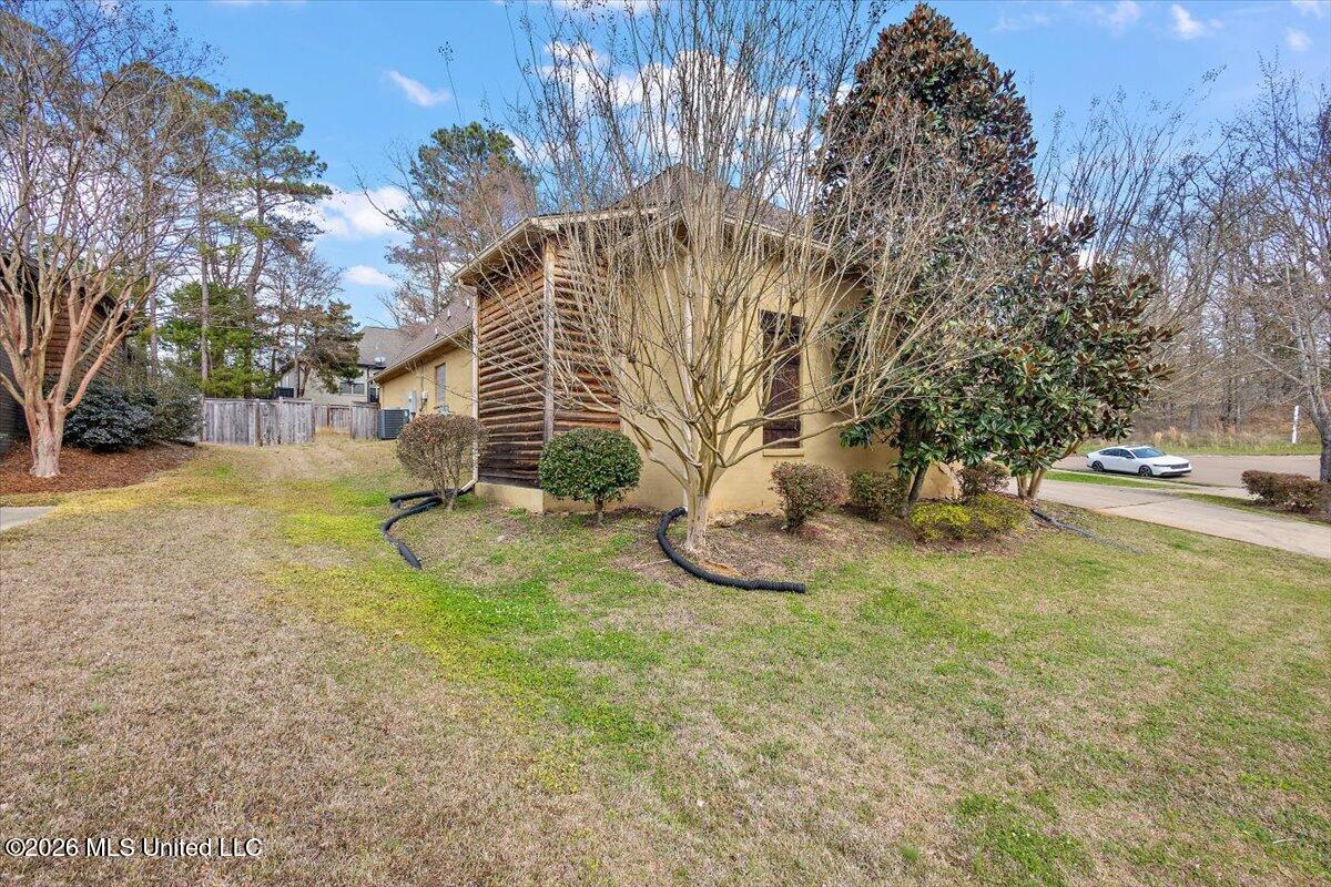 141 Wind Dance Drive Madison, MS 39110 - Photo 2 of 31 02-HTP_3948