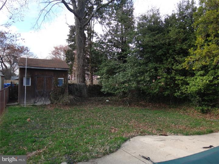 231 West Providence Road Aldan, PA 19018 - Photo 18 of 21 Back Yard