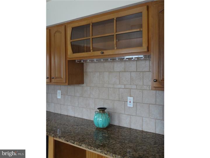 231 West Providence Road Aldan, PA 19018 - Photo 8 of 21 Kitchen