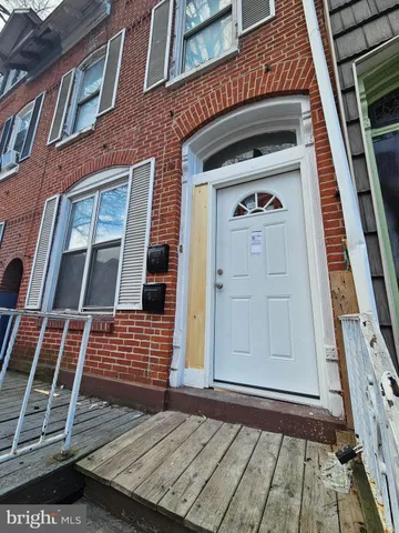 $1,275 | 202 South 6th Street, Reading, PA 19602