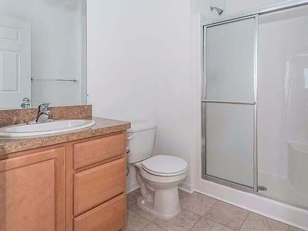 $2,200 | 856 East Summerfield Glen Circle, Unit 117, Ann Arbor, MI 48103
