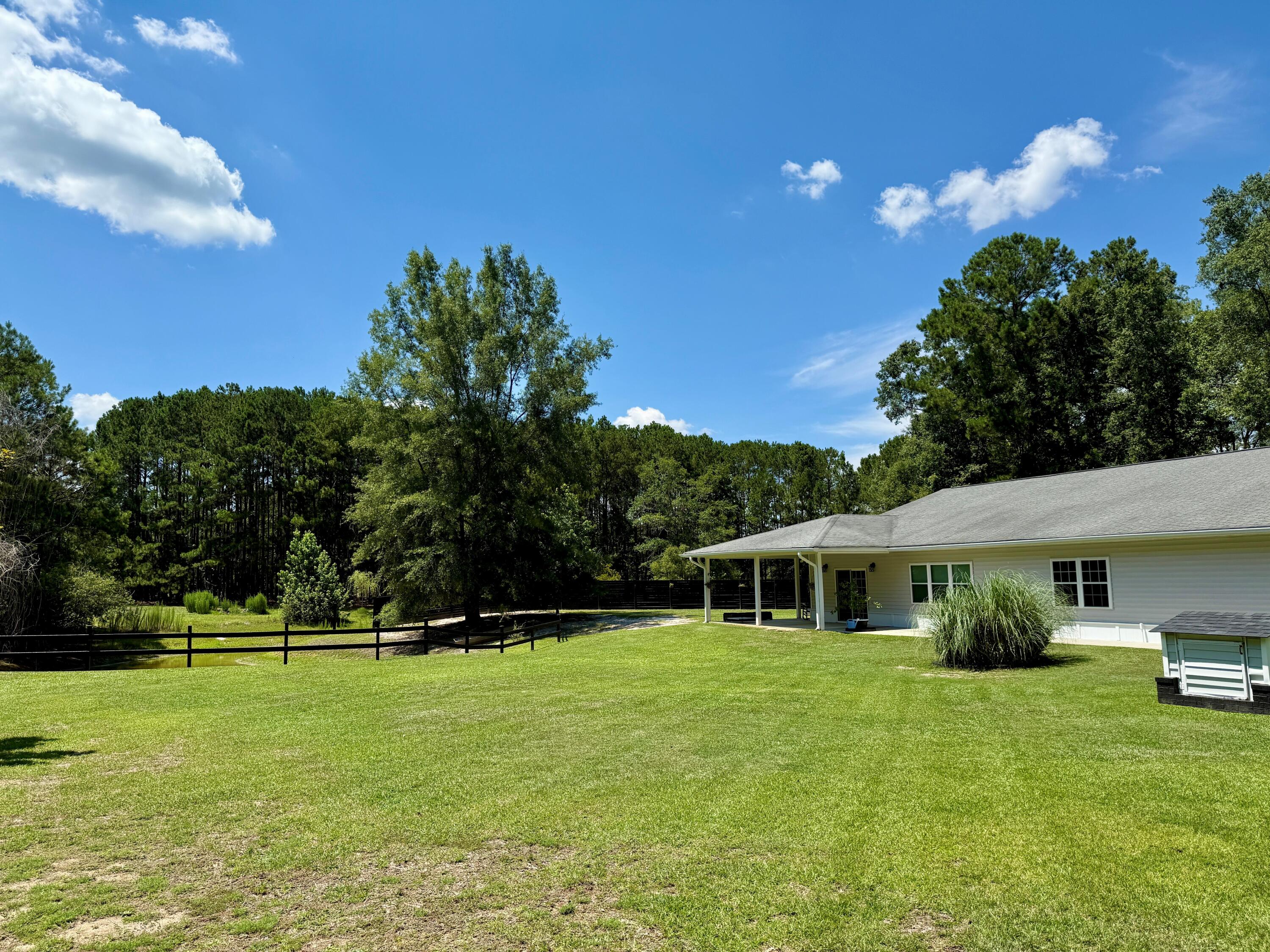 1090 Winding Pond Road Manning, SC 29102 - Photo 3 of 59 RIGHT SIDE