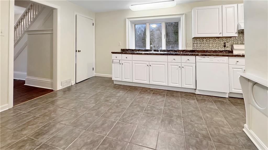 170 Stone Quarry Road Aliquippa, PA 15001 - Photo 10 of 23