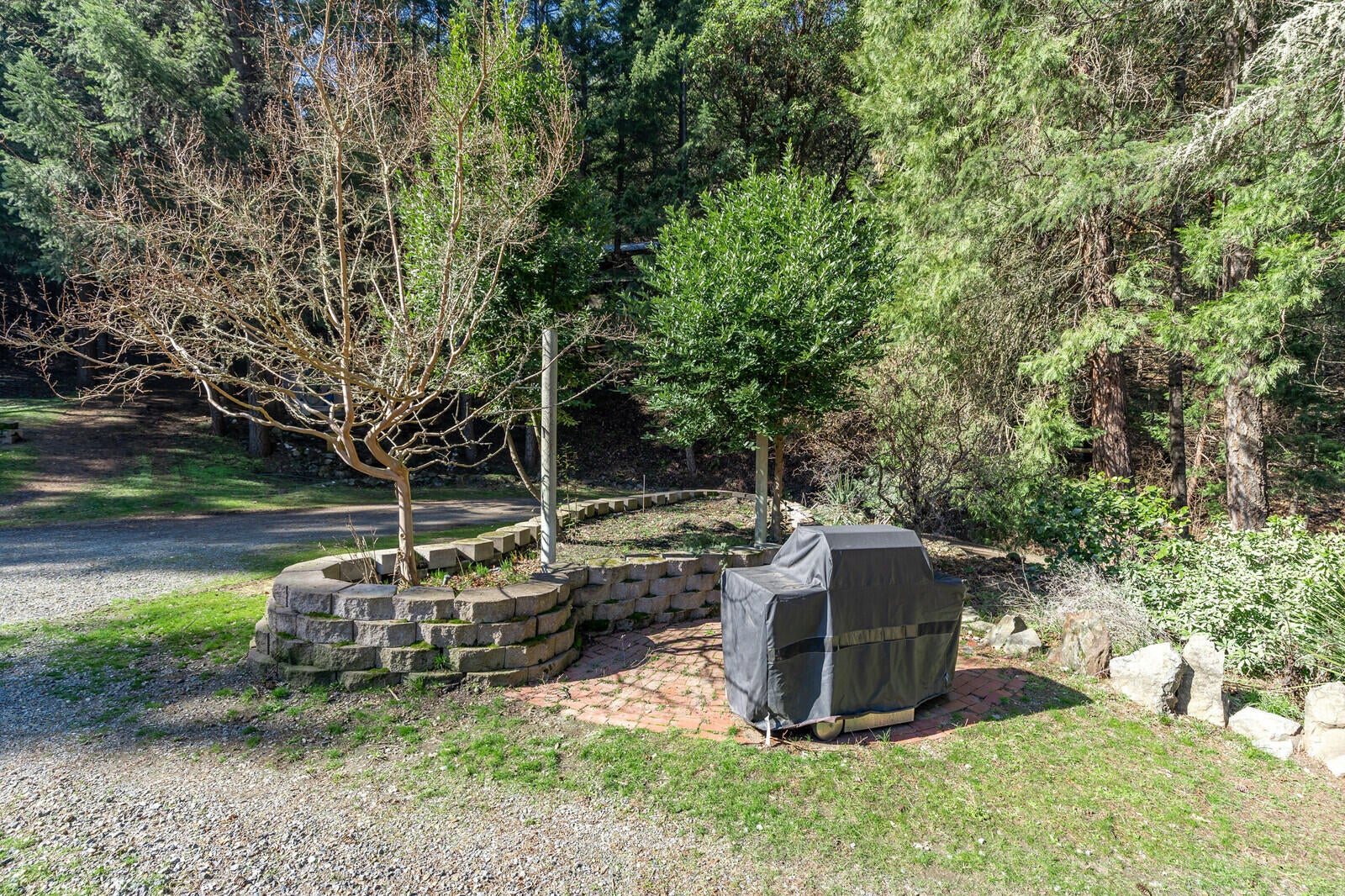 2135 Knowles Road Medford, OR 97501 - Photo 10 of 55 08_KR_8_mls