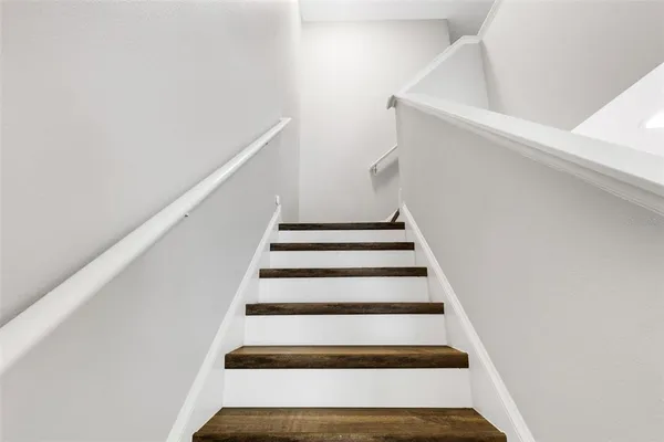 $2,300 | 9306 River Rock Lane, Riverview, FL 33578