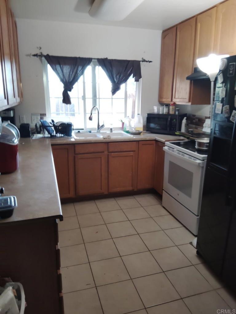 1390 Valencia Loop Chula Vista, CA 91910 - Photo 15 of 42