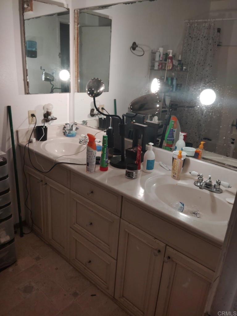 1390 Valencia Loop Chula Vista, CA 91910 - Photo 21 of 42