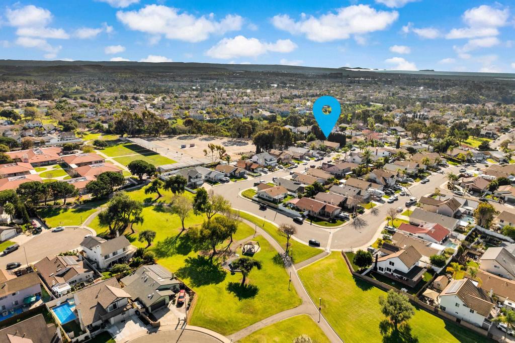 1390 Valencia Loop Chula Vista, CA 91910 - Photo 5 of 42