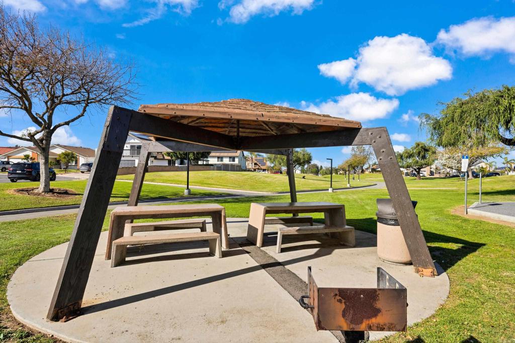 1390 Valencia Loop Chula Vista, CA 91910 - Photo 7 of 42