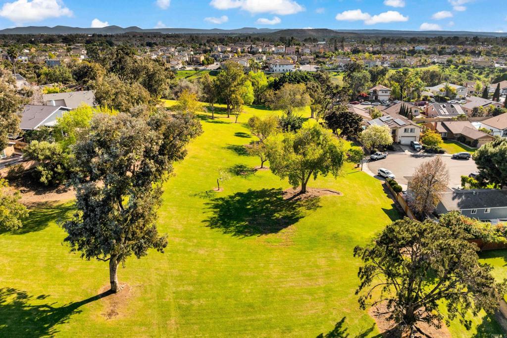 1390 Valencia Loop Chula Vista, CA 91910 - Photo 10 of 42