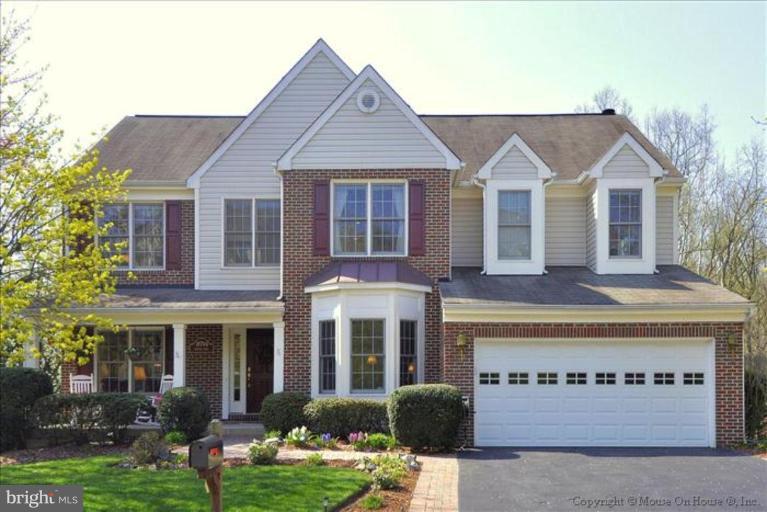 18704 Severn Road Gaithersburg, MD 20879 - Photo 1 of 30 Exterior (Main)
