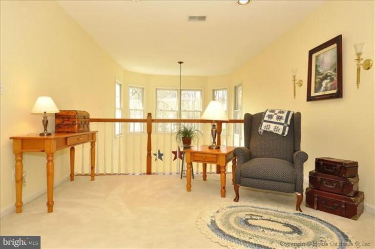 18704 Severn Road Gaithersburg, MD 20879 - Photo 13 of 30 Unique #2