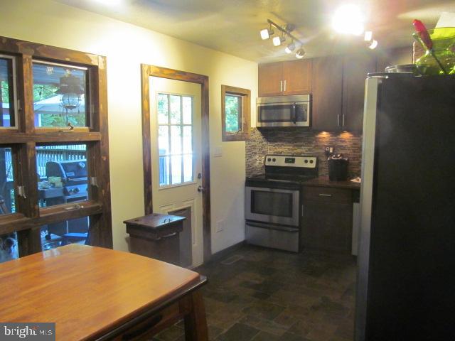 14555 Cherry Lane Ridgely, MD 21660 - Photo 14 of 26 Gallery Image 14