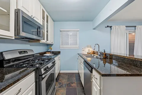 $400,000 | 1210 Windsor Road, Unit 104, Austin, TX 78703