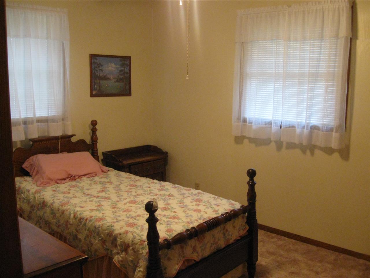 2224 North Pike Road Bedford, IN 47421 - Photo 12 of 20