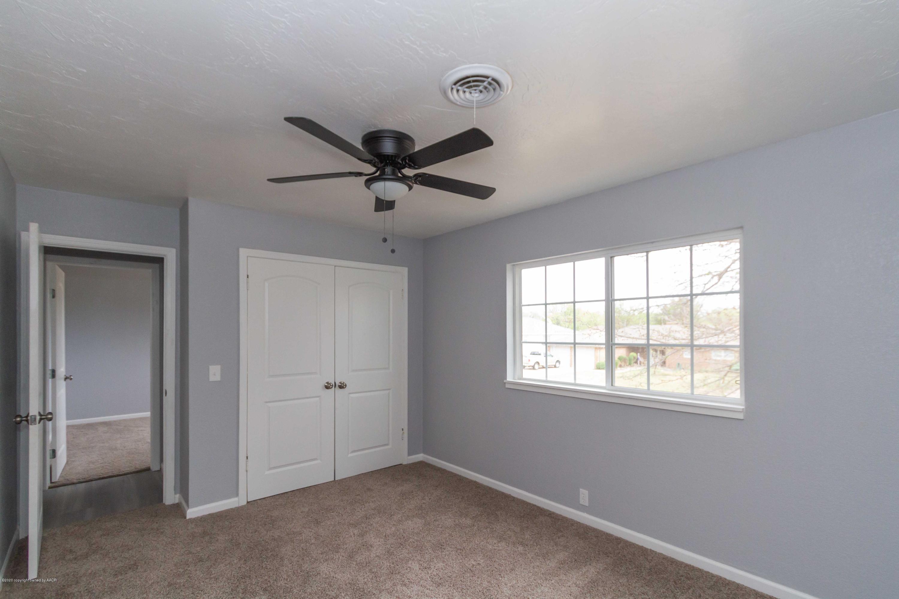 4217 Gary Lane Amarillo, TX 79110 - Photo 32 of 58 BEDROOM 3 VIEW 2