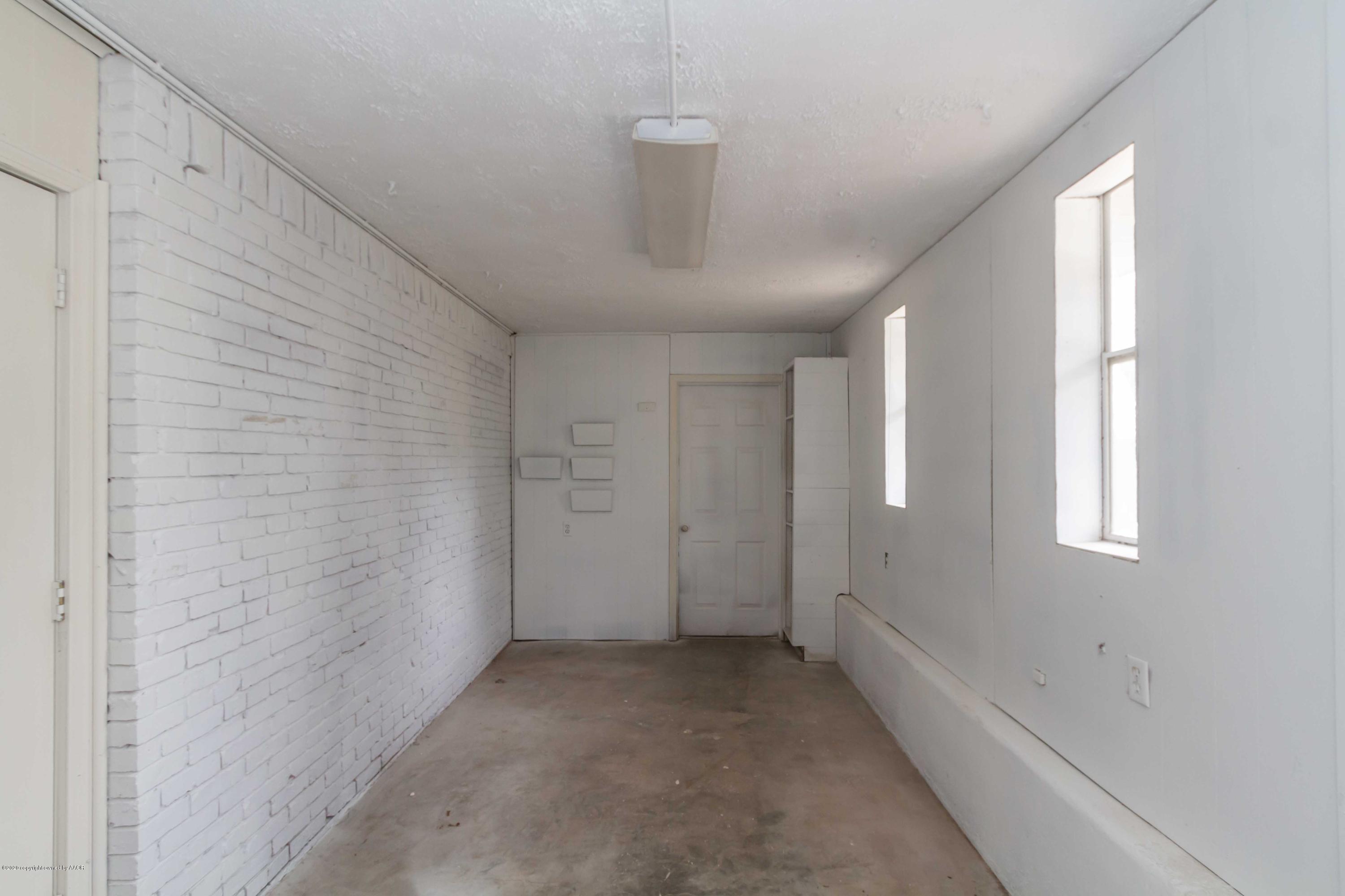 4217 Gary Lane Amarillo, TX 79110 - Photo 47 of 58 UTILITY VIEW 3