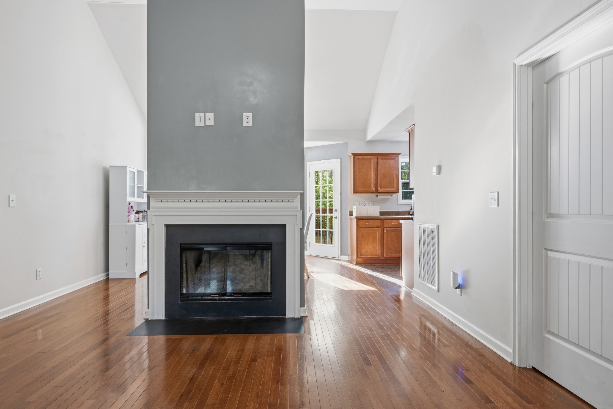 504 Daugherty Lane Burns, TN 37029 - Photo 7 of 30