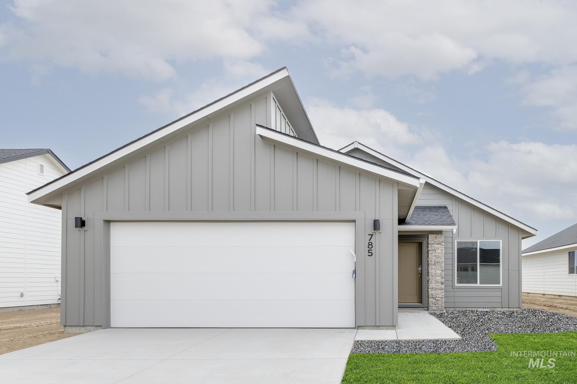 785 Southwest Alpha St