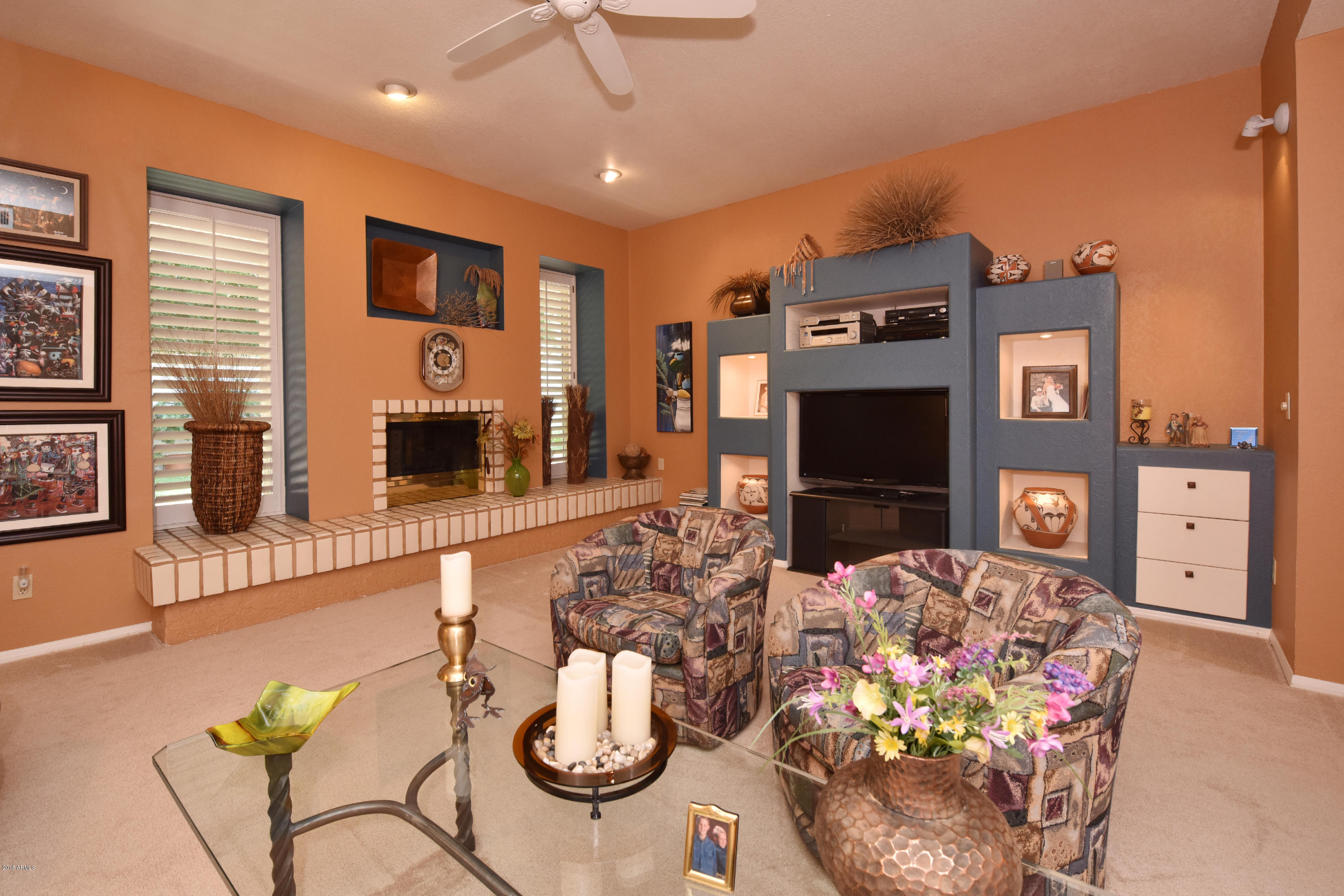 16 Inner Circle Scottsdale, AZ 85258 - Photo 16 of 53 Nice Gas Fireplace