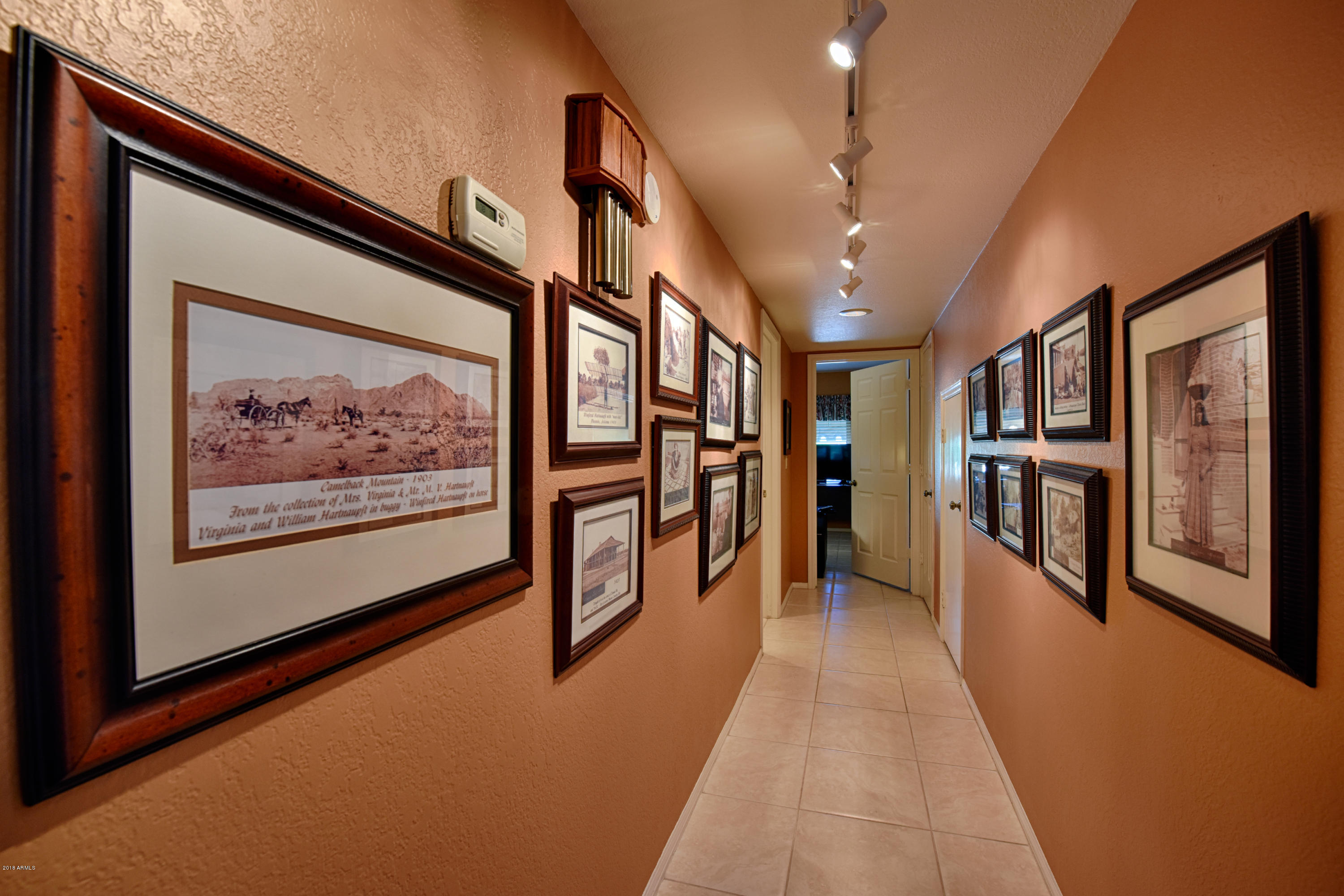 16 Inner Circle Scottsdale, AZ 85258 - Photo 24 of 53 Hall