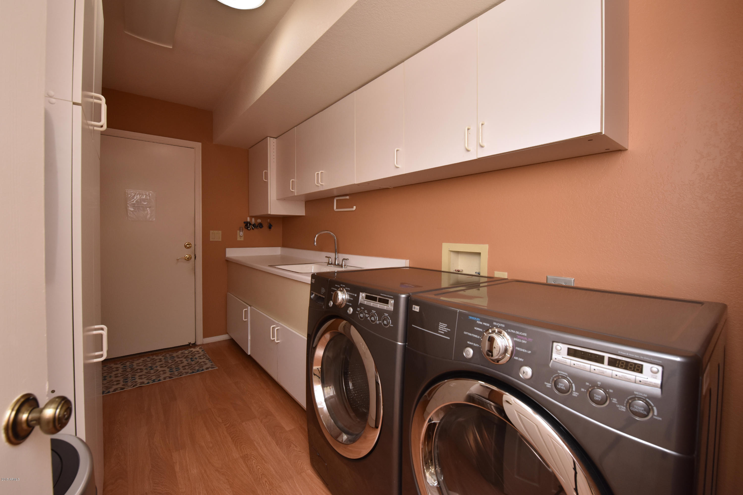 16 Inner Circle Scottsdale, AZ 85258 - Photo 34 of 53 Large Laundry Room