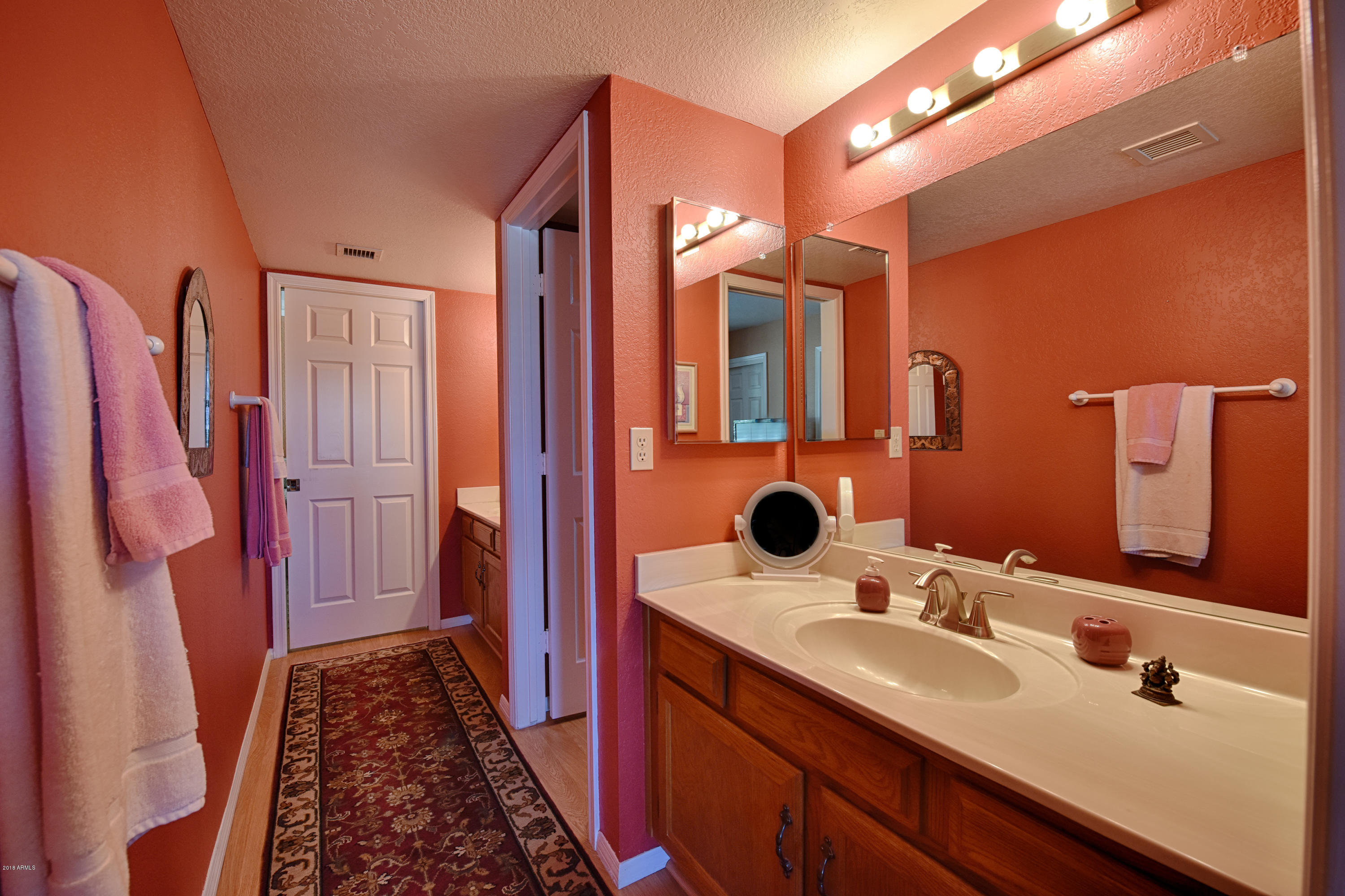 16 Inner Circle Scottsdale, AZ 85258 - Photo 40 of 53 Spacious Bath Upstairs