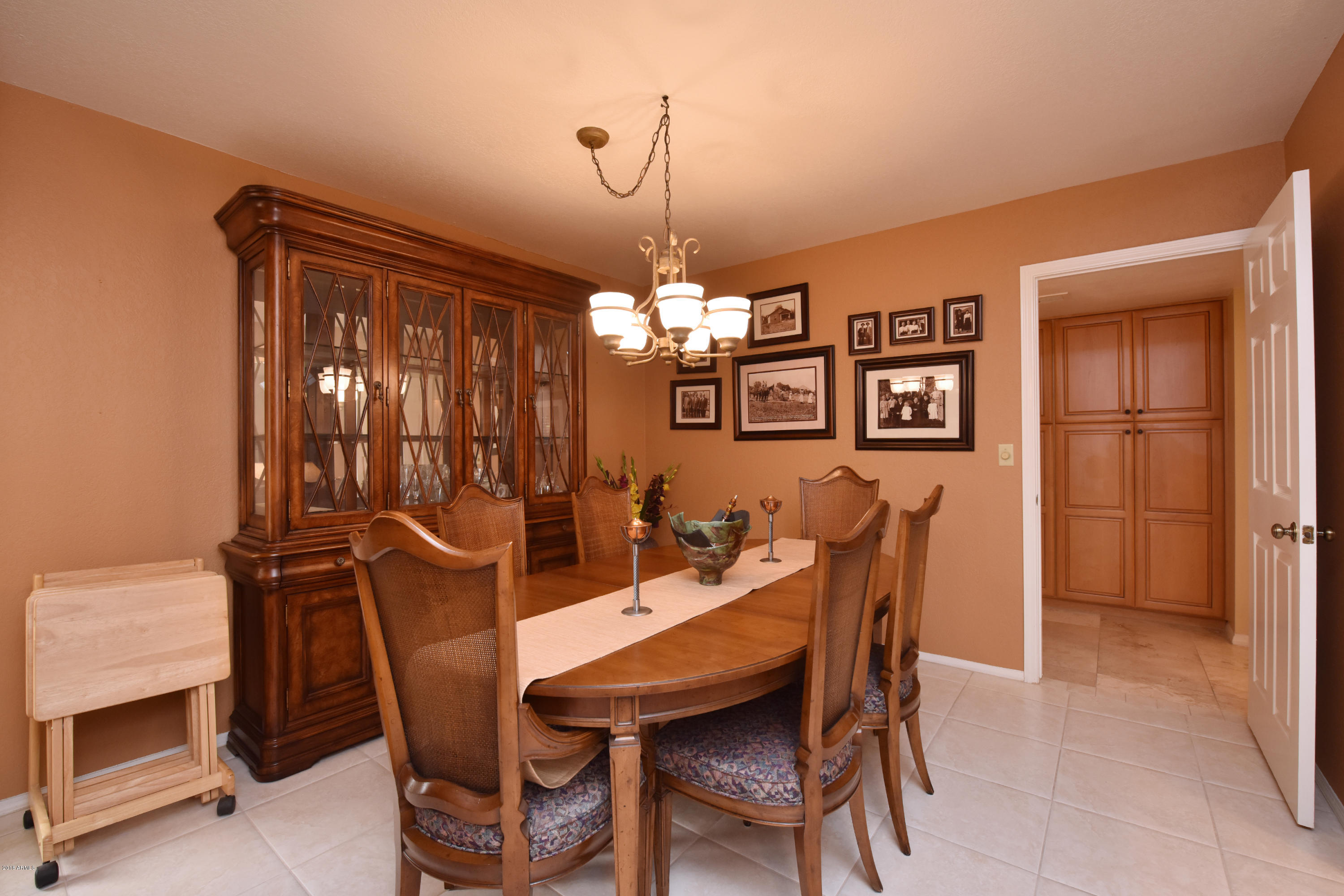 16 Inner Circle Scottsdale, AZ 85258 - Photo 5 of 53 Large Dining Room