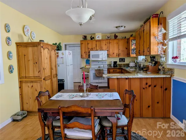 $465,000 | 979 Greenville Highway, Brevard, NC 28712