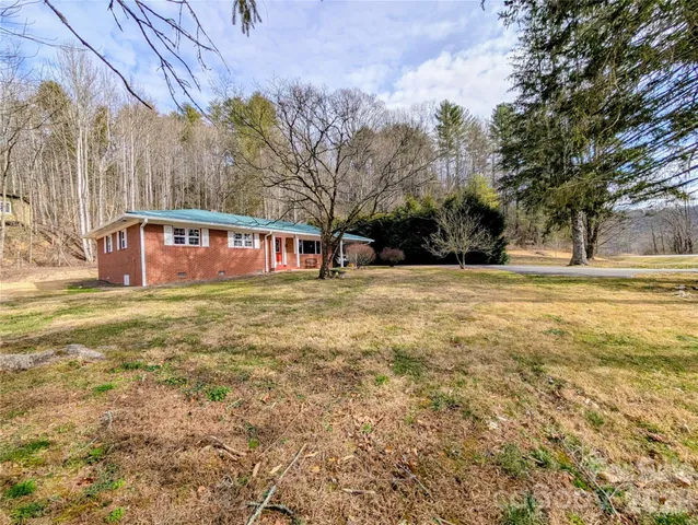 $465,000 | 979 Greenville Highway, Brevard, NC 28712