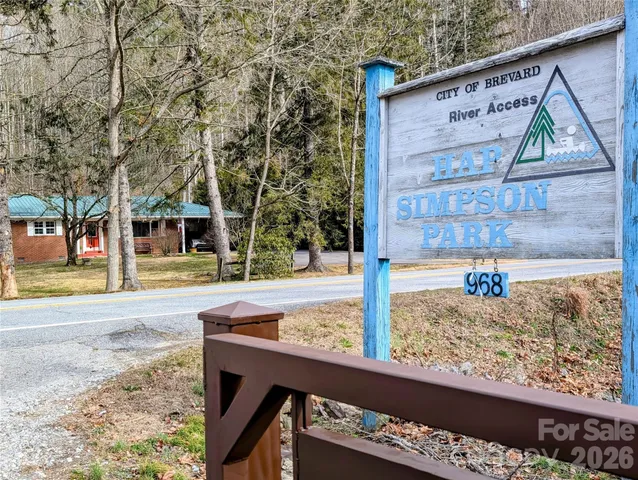 $465,000 | 979 Greenville Highway, Brevard, NC 28712