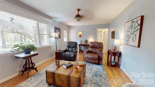 $465,000 | 979 Greenville Highway, Brevard, NC 28712