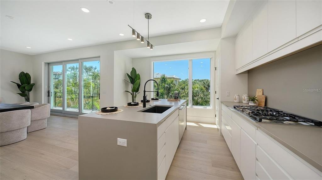 8800 Midnight Pass Road Sarasota, FL 34242 - Photo 29 of 88 Gallery Image 29