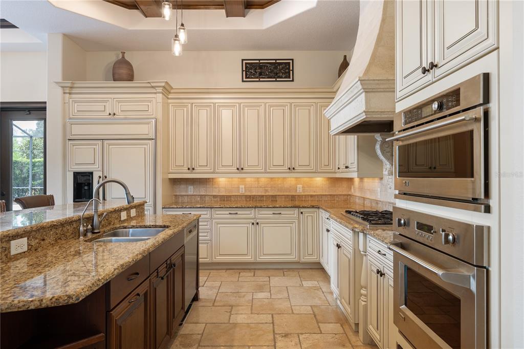 859 Isle Point Sanford, FL 32771 - Photo 12 of 53