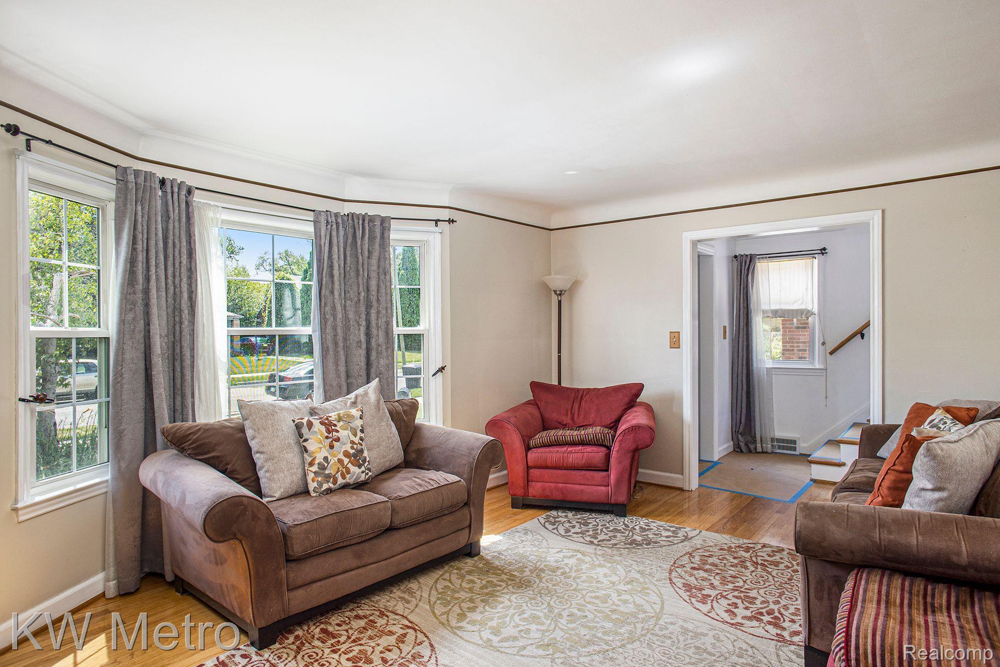 10675 Balfour Road Detroit, MI 48224 - Photo 5 of 14 Gallery Image 5