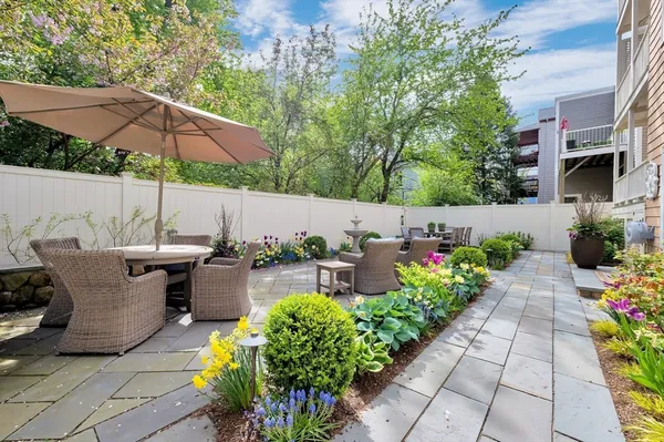 $3,750 | 1524 Cambridge Street, Unit 3, Cambridge, MA 02139