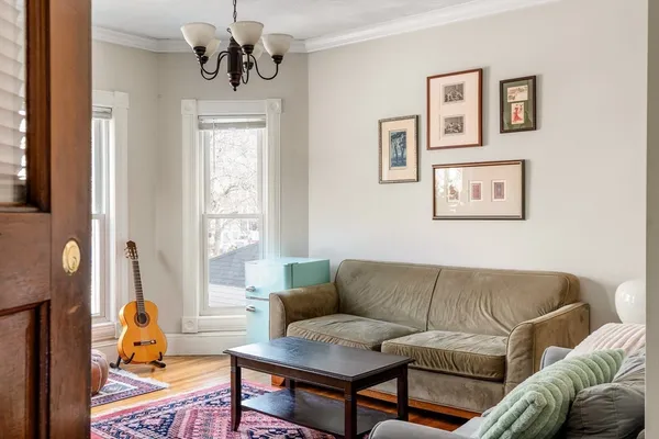 $3,750 | 1524 Cambridge Street, Unit 3, Cambridge, MA 02139