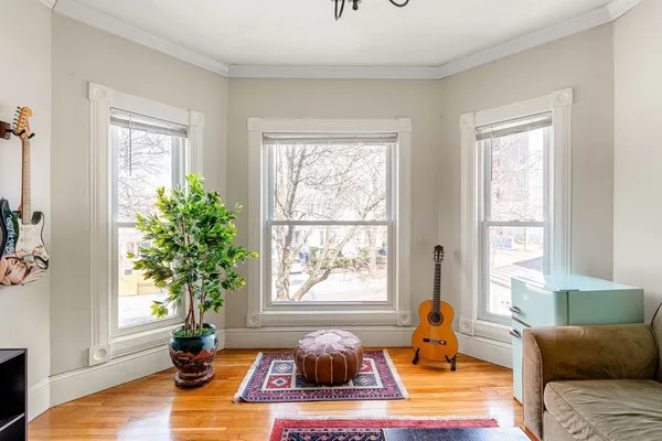 $3,750 | 1524 Cambridge Street, Unit 3, Cambridge, MA 02139