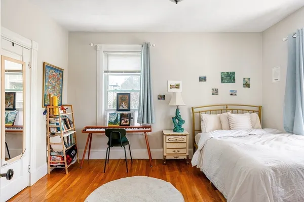 $3,750 | 1524 Cambridge Street, Unit 3, Cambridge, MA 02139