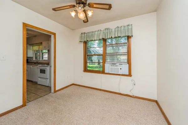$2,500 | 319 North Lord Avenue, Carpentersville, IL 60110