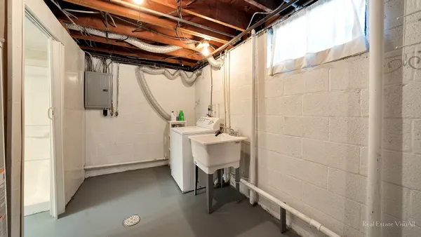 $2,500 | 319 North Lord Avenue, Carpentersville, IL 60110