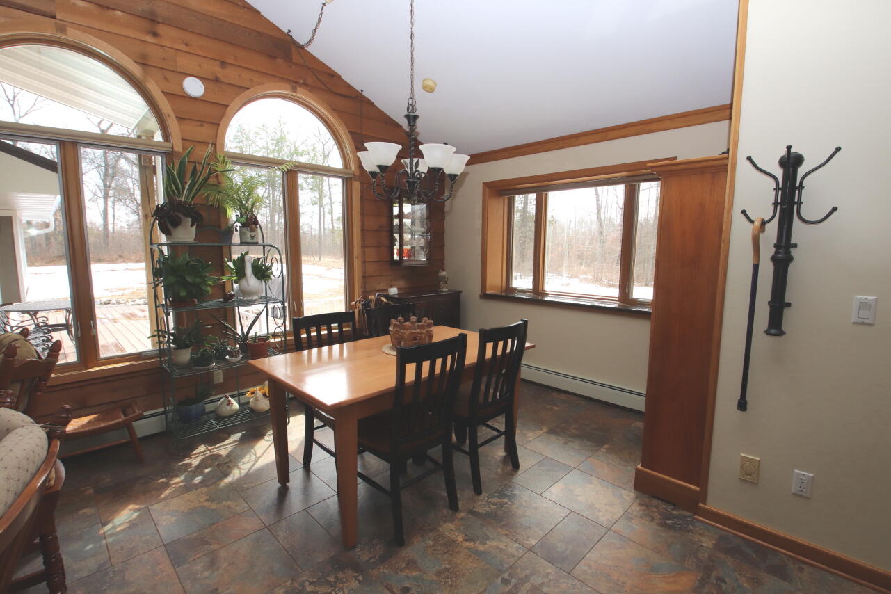 N11024 Deer Lake Road Stephenson, WI 54104 - Photo 31 of 99 Dinette-2