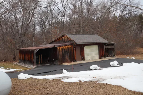 $550,000 | N11024 Deer Lake Road, Stephenson, WI 54104