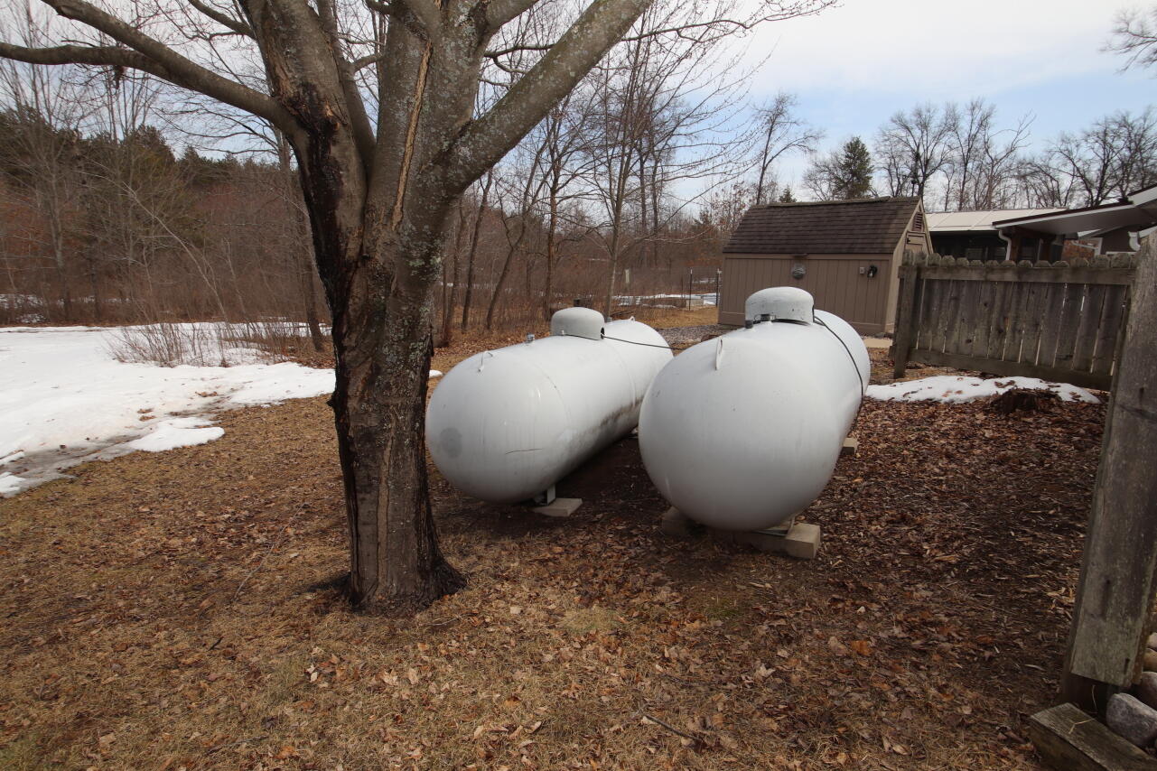N11024 Deer Lake Road Stephenson, WI 54104 - Photo 86 of 99 2 LP Tanks