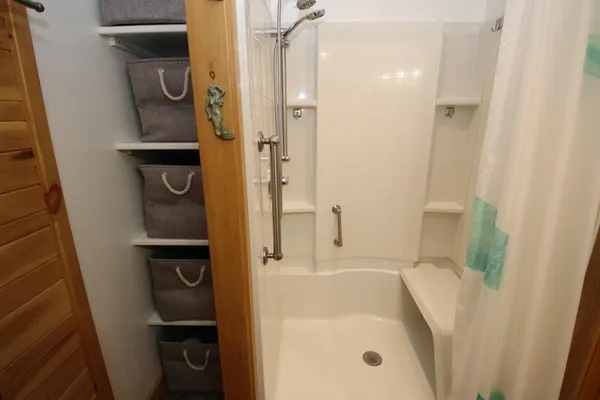 $550,000 | N11024 Deer Lake Road, Stephenson, WI 54104