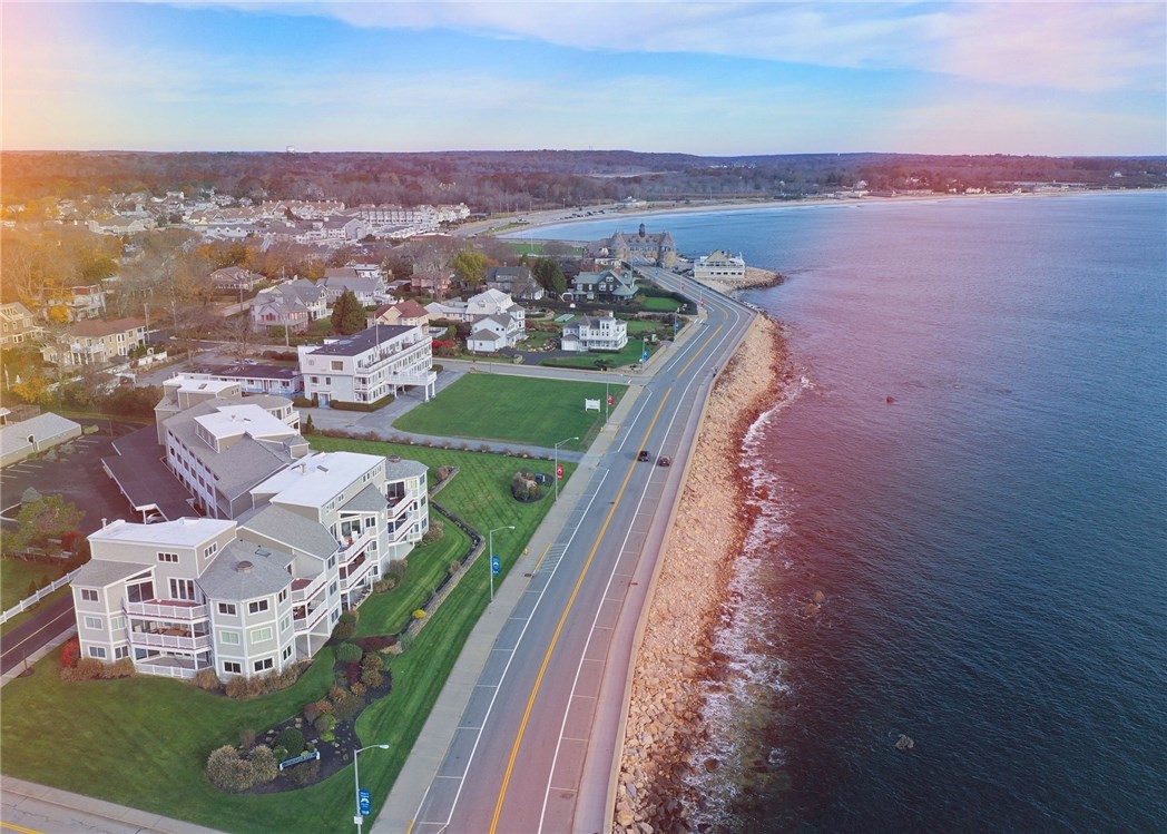 101 Ocean Road, Unit 304 Narragansett, RI 02882 - Photo 1 of 10 Gallery Image 1