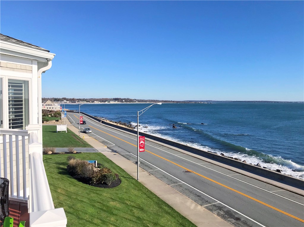 101 Ocean Road, Unit 304 Narragansett, RI 02882 - Photo 10 of 10 Gallery Image 10