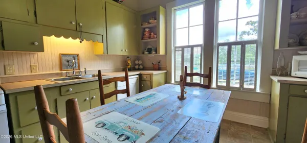 $450,000 | 3350 Mt Pleasant Lane Southeast, Bogue Chitto, MS 39629