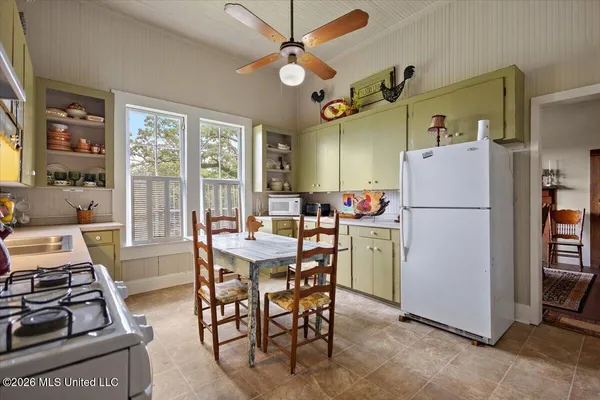 $450,000 | 3350 Mt Pleasant Lane Southeast, Bogue Chitto, MS 39629