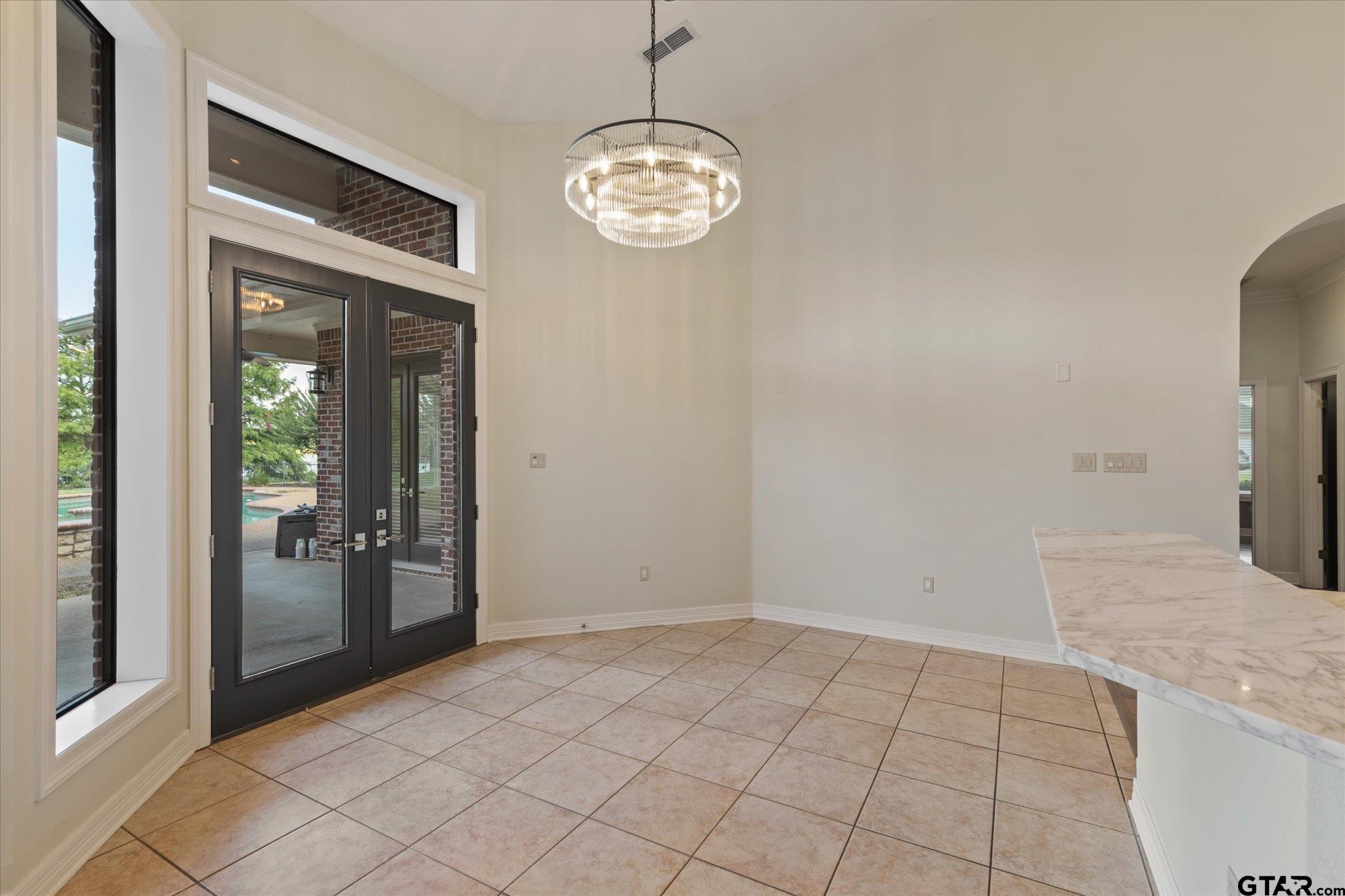 5414 Tryon Road Longview, TX 75605 - Photo 12 of 47